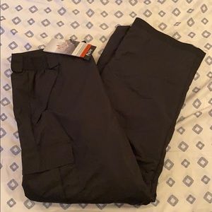 NWOT Men’s Pulse black snow pants